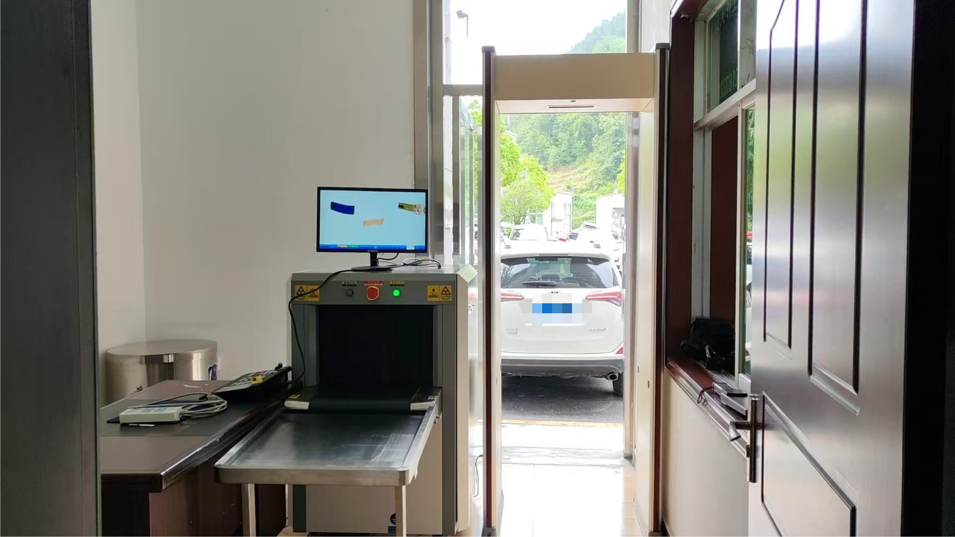 Huishui County People's Court Enables Intelligent Security Screening Equipment to Build a Strong Judicial Security Line of Defense
