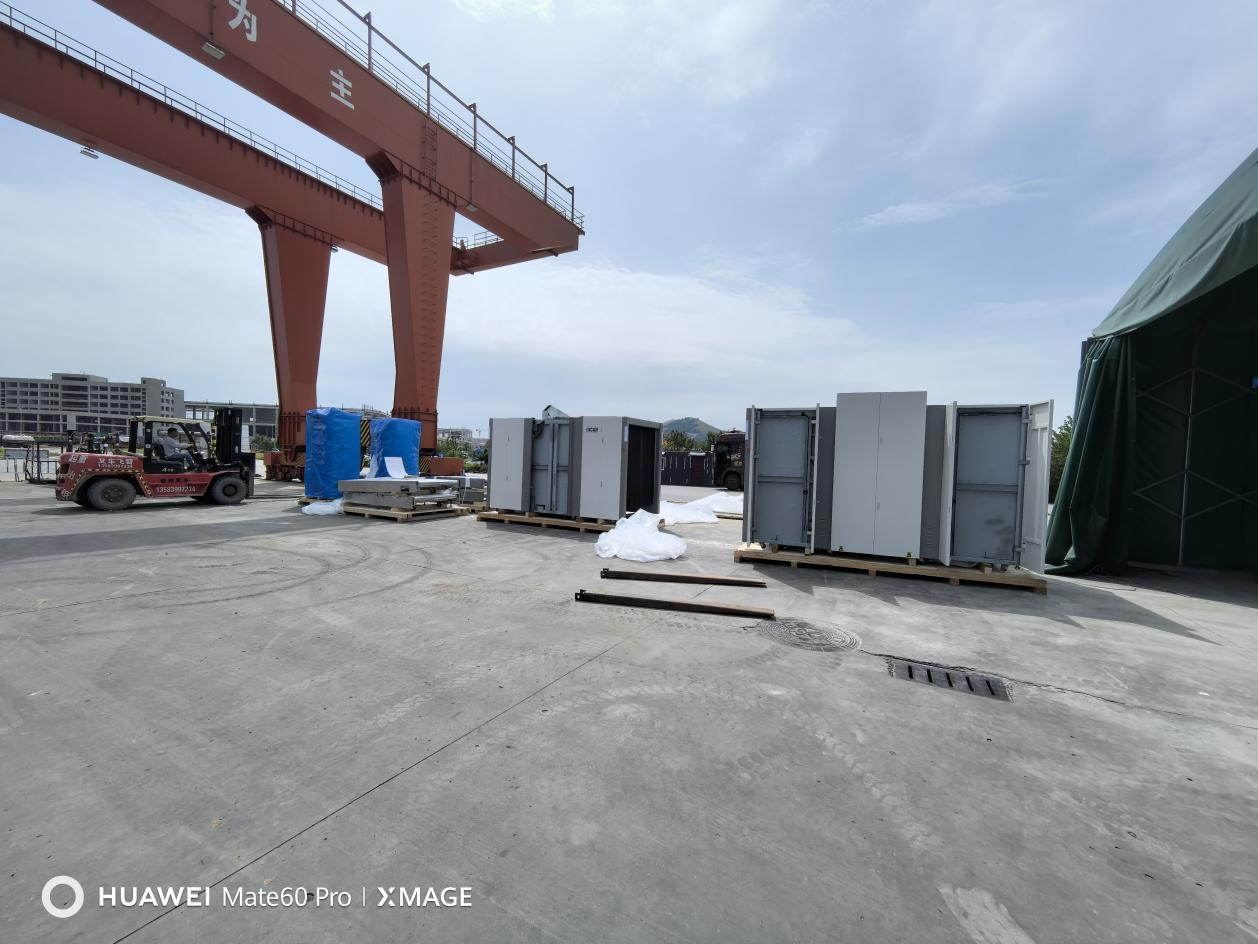 150180DVLarge-Scale Security Scanner Deployed at Lin Yi Freight Rail Station
