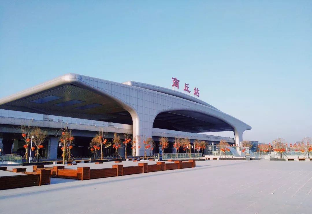 EASTIMAGE Is Awarded to Supply 15 Units Dual View Baggage Scanners for Zhengzhou Railway Bureau Group.